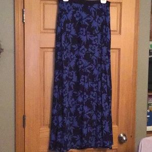 Beautiful maxi skirt 12